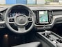 Volvo XC60 2.0 T6 Plug-in hybrid AWD Plus Dark 349 PK | Trekhaak | 21 inch | 360 camera