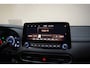 Hyundai Kona Electric EV Premium Sky 64 kWh 3 fase [ Schuif/kanteldak Leder Stoelverwarming LED Navi ]