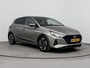 Hyundai i20 1.0 T-GDI Premium | Stoel en Stuur verwarming | Achteruitrijcamera | Navigatie+ apple Carplay/Android auto | Trekhaak |