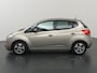 Kia Venga 1.4 CVVT First Edition | Trekhaak | Navigatie | Climate Control | Parkeercamera |