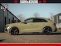 Audi RS Q8 RSQ8 600PK 4.0 TFSI | MATT OLIVE GREEN | QUATTRO | MEGA VOLLE RSQ8 | BANG & OLUFSEN | HUD | 4 WIELBESTURING | 23 INCH AUDI SPORT WHEELS | RS BEKLEDING ZWART | PANO | SOFTCLOSE | De Lamborghini Urus en Audi RS Q8 zijn beide supersnelle SUV's met dezelfde basis (4.0L V8 twin-turbo motor van de VW Group)