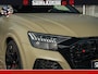 Audi RS Q8 RSQ8 600PK 4.0 TFSI | MATT OLIVE GREEN | QUATTRO | MEGA VOLLE RSQ8 | BANG & OLUFSEN | HUD | 4 WIELBESTURING | 23 INCH AUDI SPORT WHEELS | RS BEKLEDING ZWART | PANO | SOFTCLOSE | De Lamborghini Urus en Audi RS Q8 zijn beide supersnelle SUV's met dezelfde basis (4.0L V8 twin-turbo motor van de VW Group)