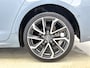Toyota Corolla 1.8 Hybrid Executive Sedan / Leder / Navigatie / Xenon / Pdc.V+A / Airco-ecc./ Radio multimedia / Apk 03-2027