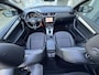 Skoda Octavia Combi 1.5 TSI 150pk DSG Sport Business Panoramadak Stoelverwarming Voorruitverwarming navigatie Apple Carplay