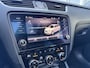 Skoda Octavia Combi 1.5 TSI 150pk DSG Sport Business Panoramadak Stoelverwarming Voorruitverwarming navigatie Apple Carplay