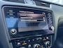 Skoda Octavia Combi 1.5 TSI 150pk DSG Sport Business Panoramadak Stoelverwarming Voorruitverwarming navigatie Apple Carplay