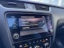 Skoda Octavia Combi 1.5 TSI 150pk DSG Sport Business Panoramadak Stoelverwarming Voorruitverwarming navigatie Apple Carplay