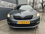 Skoda Octavia Combi 1.5 TSI 150pk DSG Sport Business Panoramadak Stoelverwarming Voorruitverwarming navigatie Apple Carplay