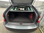 Skoda Octavia Combi 1.5 TSI 150pk DSG Sport Business Panoramadak Stoelverwarming Voorruitverwarming navigatie Apple Carplay