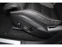 Volvo XC60 T6 Plug-in hybrid AWD Ultra Black Edition | Luchtvering | Sportstoelen | Extra getint glas