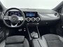 Mercedes-Benz B-klasse 250 e AMG Line 218PK | Automaat | Stoelverwarming | Half-Lederen Bekleding | Navigatie | Achteruitrijcamera | Elektrische Achterklep | Carbon Dashboard