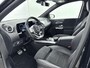 Mercedes-Benz B-klasse 250 e AMG Line 218PK | Automaat | Stoelverwarming | Half-Lederen Bekleding | Navigatie | Achteruitrijcamera | Elektrische Achterklep | Carbon Dashboard