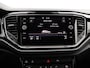 Volkswagen T-Roc 1.5 TSI Sport 150 pk | Navigatie | Trekhaak | Active info display | 19" Suzuka |