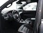 Volkswagen Amarok 3.0 TDI V6 240pk 4Motion Aventura | Rollcover af-fabriek | 360° Camera | Harman/Kardon | Sperdifferentieel | Dodehoekdetectie | Trekhaak | Leder | Navigatie | Standkachel