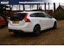 Volvo V60 1.6 T3 R-Design Aut. | Origineel NL | Slechts 95.000KM | Sportpakket | Historie | Navigatie | Trekhaak | Cruise | NAP |