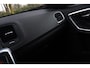 Volvo V60 1.6 T3 R-Design Aut. | Origineel NL | Slechts 95.000KM | Sportpakket | Historie | Navigatie | Trekhaak | Cruise | NAP |