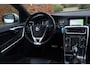 Volvo V60 1.6 T3 R-Design Aut. | Origineel NL | Slechts 95.000KM | Sportpakket | Historie | Navigatie | Trekhaak | Cruise | NAP |