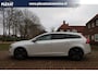 Volvo V60 1.6 T3 R-Design Aut. | Origineel NL | Slechts 95.000KM | Sportpakket | Historie | Navigatie | Trekhaak | Cruise | NAP |