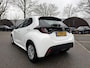 Toyota Yaris 1.5 Hybrid Active NAVIGATIE | ACC ADAPTIEVE CRUISE CONTROL | CAMERA | STOELVERWARMING | CLIMA | FABRIEKSGARANTIE T/M 08-2030 |