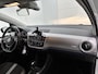 Volkswagen e-Up! e-up! 82 PK | Automaat | Achteruitrijcamera | Stoelverwarming | Climate Control | Privacy Glass | Lichtmetalen velgen |