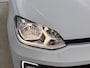 Volkswagen e-Up! e-up! 82 PK | Automaat | Achteruitrijcamera | Stoelverwarming | Climate Control | Privacy Glass | Lichtmetalen velgen |