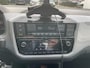 Volkswagen e-Up! e-up! 82 PK | Automaat | Achteruitrijcamera | Stoelverwarming | Climate Control | Privacy Glass | Lichtmetalen velgen |
