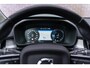 Volvo XC40 T5 Recharge Business Pro | Navigatie | Adaptieve Cruise Control | LED Koplampen | DAB | Trekhaak | Dodehoekdetectie | Park Assist | Camera | Volvo On Call | 18" LM