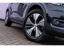 Volvo XC40 T5 Recharge Business Pro | Navigatie | Adaptieve Cruise Control | LED Koplampen | DAB | Trekhaak | Dodehoekdetectie | Park Assist | Camera | Volvo On Call | 18" LM