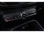 Volvo XC40 1.5 T5 Recharge Inscription Expression | Achteruitrijcamera | Cruise Control | Navigatie | Keyless | Parkeersensoren voor en achter | Carplay | Volvo On Call