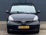 Toyota Aygo 1.0-12V 5 deurs - AIRCO - LM VELGEN - EL. RAMEN - CPV - RADIO/CD - STUURBEKRACHTIGING - AIRBAGS - ZWART METALLIC - APK T/M 31-01-2027 -