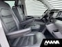 Volkswagen Transporter 2.0TDI 150PK L2H1 DC Bulli Automaat Leer LED Navi Carplay Trekhaak