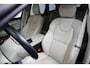 Volvo XC60 T6 Recharge AWD Ultra Dark | Luchtvering | Bowers & Wilkins | Head-Up | 21" | Leder | 360° Camera | Panoramadak