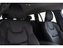 Volvo V60 B4 (M-HYBRID) PLUS DARK -GEVENT.LEDER|CAMERA|TREKHAAK|ADAP.CRUISE|POWER-SEATS|19"