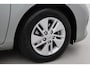 Toyota Auris 1.8 Hybrid Aspiration | Volledige dealerhistorie | Fietsensteun | Navigatie | Cruise Control | Clima | Camera | 15 inch | Bluetooth