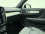 Volvo XC40 B4 211pk Core / Stoel + Stuuw. Verwarming / PDC + Camera / 18'' / Extra Getint Glas / Elektr. Achterklep / Metallic Lak / Google / Draadloze Telefoon Oplader /
