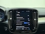 Volvo XC40 B4 211pk Core / Stoel + Stuuw. Verwarming / PDC + Camera / 18'' / Extra Getint Glas / Elektr. Achterklep / Metallic Lak / Google / Draadloze Telefoon Oplader /