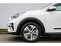 Kia Niro EV e-NIRO DynamicLine 39 kWh SOH99% Camera | Adap Cruis | stoel&stuurverwarming