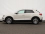 Volkswagen T-Roc 1.5 TSI Style 150PK DSG | Stoel/stuurverwarming | Led matrix | Camera | Keyless | Side assist