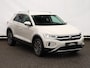 Volkswagen T-Roc 1.5 TSI Style 150PK DSG | Stoel/stuurverwarming | Led matrix | Camera | Keyless | Side assist