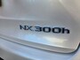 Lexus NX 300h AWD Luxury Line Automaat/ Lederen bekleding/ Navigatie/ Stoelverwarming/ Rijklaarprijs!