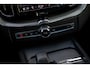 Volvo XC60 2.0 T8 Plug-in hybrid AWD Plus Bright | Long Range | Trekhaak | Harman Kardon | 360 Camera | Stoel en Stuurverwarming | BLIS | Donker Glas | Panoramadak |
