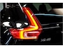 Volvo XC40 1.5 T5 193kW/262pk DCT7 Plug-in hybrid Plus Dark LEDER/ALACANTARA + TREKHAAK + LANE ASSIST + NAVI SENSUS + ADAPT.CRUISE + STOEL-&STUURVERWARMING + FULL LED + CAMERA + EL.STOELVERSTELLING + KEYLESS ENTRY&GO + PD-GLASS + PARKSENSOREN + 18" LM-VELGEN!!
