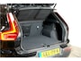 Volvo XC40 1.5 T5 193kW/262pk DCT7 Plug-in hybrid Plus Dark LEDER/ALACANTARA + TREKHAAK + LANE ASSIST + NAVI SENSUS + ADAPT.CRUISE + STOEL-&STUURVERWARMING + FULL LED + CAMERA + EL.STOELVERSTELLING + KEYLESS ENTRY&GO + PD-GLASS + PARKSENSOREN + 18" LM-VELGEN!!