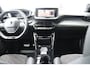 Peugeot 2008 1.2 PURETECH 130PK GT PACK AUTOMAAT / NAVI / LEDER / CLIMA / LED / PDC / 17" LMV / KEYLESS / ALCANTARA / WINTERPAKKET / 360° CAMERA / CRUISECONTROL / 1E EIGENAAR / NIEUWSTAAT !!