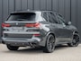 BMW X5 xDrive50e 490pk M Sport Pro | Panoramadak | Soft Close | Comfort Access | Trekhaak | Iconic Glow | M Gordels | 4-Zone Climate | Adaptive Led | 360 Camera | Head-Up | Active Cruise | Harman/Kardon |