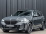 BMW X5 xDrive50e 490pk M Sport Pro | Panoramadak | Soft Close | Comfort Access | Trekhaak | Iconic Glow | M Gordels | 4-Zone Climate | Adaptive Led | 360 Camera | Head-Up | Active Cruise | Harman/Kardon |
