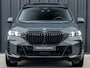 BMW X5 xDrive50e 490pk M Sport Pro | Panoramadak | Soft Close | Comfort Access | Trekhaak | Iconic Glow | M Gordels | 4-Zone Climate | Adaptive Led | 360 Camera | Head-Up | Active Cruise | Harman/Kardon |