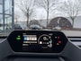 Toyota BZ4X Dynamic 71 kWh SOH 100% | 3-FASE | 5.000 KM | NAVIGATIE | 360° CAMERA + PDC | STUUR- & STOELVERWARMING | ADAPTIEVE CRUISE CONTROL | ELEKTRISCHE ACHTERKLEP | FABRIEKSGARANTIE 3034!