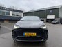 Toyota BZ4X Dynamic 71 kWh SOH 100% | 3-FASE | 5.000 KM | NAVIGATIE | 360° CAMERA + PDC | STUUR- & STOELVERWARMING | ADAPTIEVE CRUISE CONTROL | ELEKTRISCHE ACHTERKLEP | FABRIEKSGARANTIE 3034!