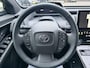 Toyota BZ4X Dynamic 71 kWh SOH 100% | 3-FASE | 5.000 KM | NAVIGATIE | 360° CAMERA + PDC | STUUR- & STOELVERWARMING | ADAPTIEVE CRUISE CONTROL | ELEKTRISCHE ACHTERKLEP | FABRIEKSGARANTIE 3034!